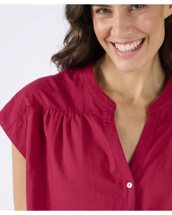 Sleeveless Blouse